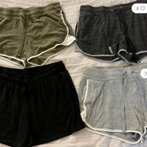 Women’s shorts bundle size large